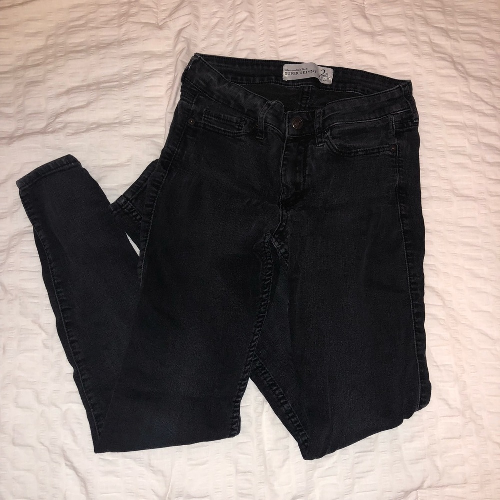 Black Abercrombie & Fitch Jeans